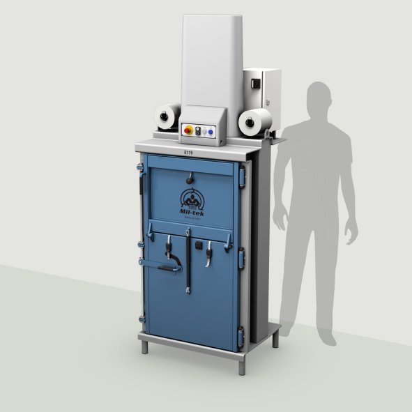 Liten elektrisk balpress E119 skalad